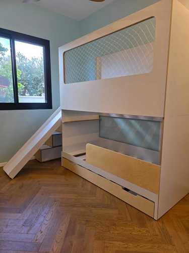 מיטת קומותיים עם מגלשה דגם יעל