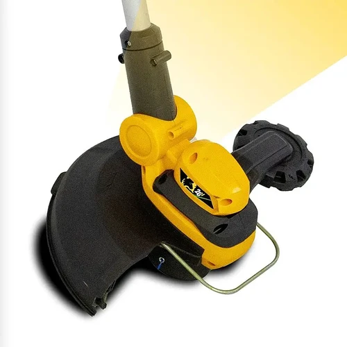 ראש חיתוך של חרמש נטען GARLAND XTRIM KEEPER 20V עם מגן פלסטיק שחור, חוט כפול ורגל מתכת לייצוב בזמן עבודה.