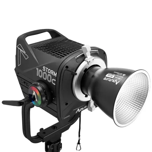 פנס לד Aputure STORM 1000c
