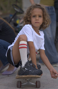 נעלי לילדים בצבע שחור/כסוף | 29-35 | HOT TUNA JAPANESE STYLE HTKSH9 BLACK/SILVER