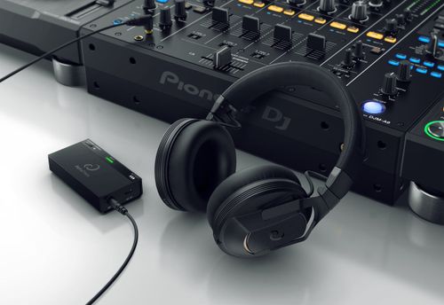 משדר אלחוטי  דגם HP-TX01 מבית Pioneer DJ