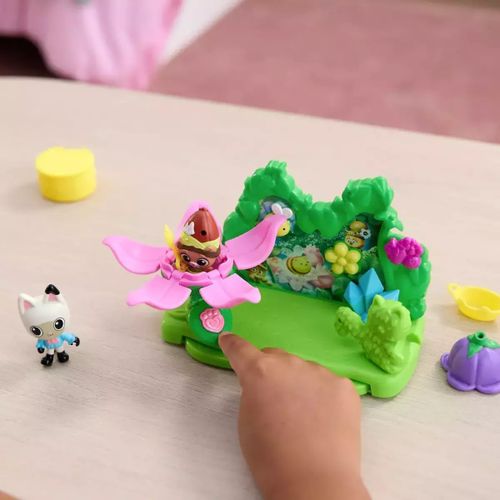 בית הבובות של גבי: הסרט - סט המשחק סיפור הגן פנדי-בוק וגמד חתול 12 חלקים