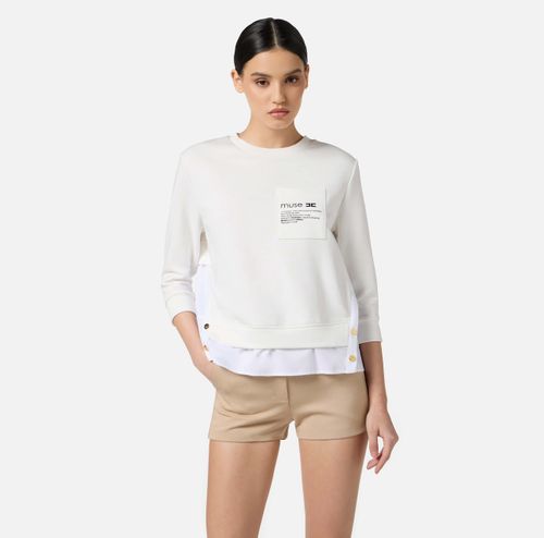 Fleece top with details in poplin fabric