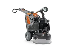 מלטשת בטון פלנטרית HUSQVARNA PG6 DR עם שלט רחוק, טכנולוגיית Dual Drive ומערכת קירור Mist Cooler לליטוש מקצועי של רצפות בטון ואבן.
