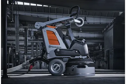 מלטשת בטון פלנטרית HUSQVARNA PG6 XR עם 4 דיסקים, מערכת קירור Mist Cooler ושלט רחוק משופר לעבודות ליטוש מקצועיות.