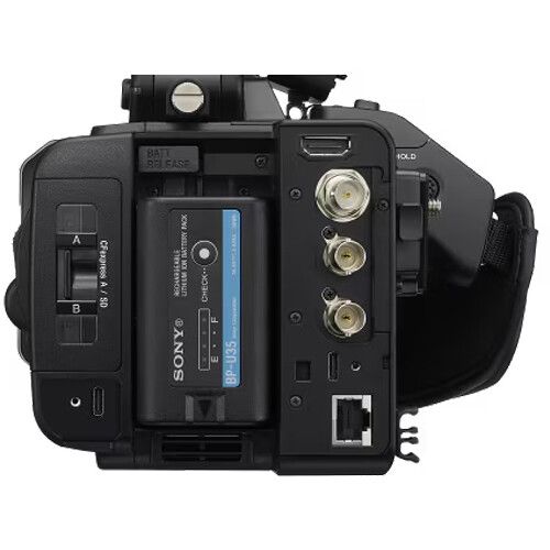 מצלמת וידאו Sony PXW-Z300 3-CMOS XDCAM