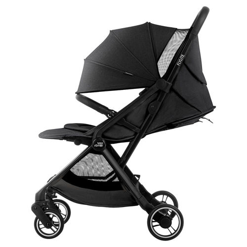 Britax Flylite – טיולון קליל וקומפקטי עם קיפול ביד אחת (שחור)