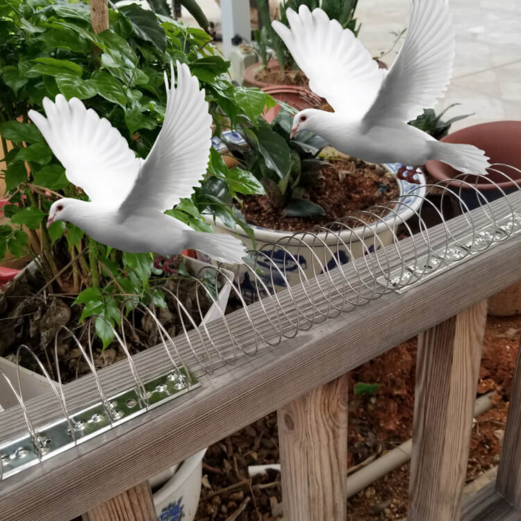 קפיץ למניעת נחיתה וקינון של יונים וציפורים עד 4 מטר
