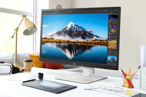 מסך מחשב ''27 4K UHD UltraFine™ IPS תוצרת LG דגם: 27US550-W