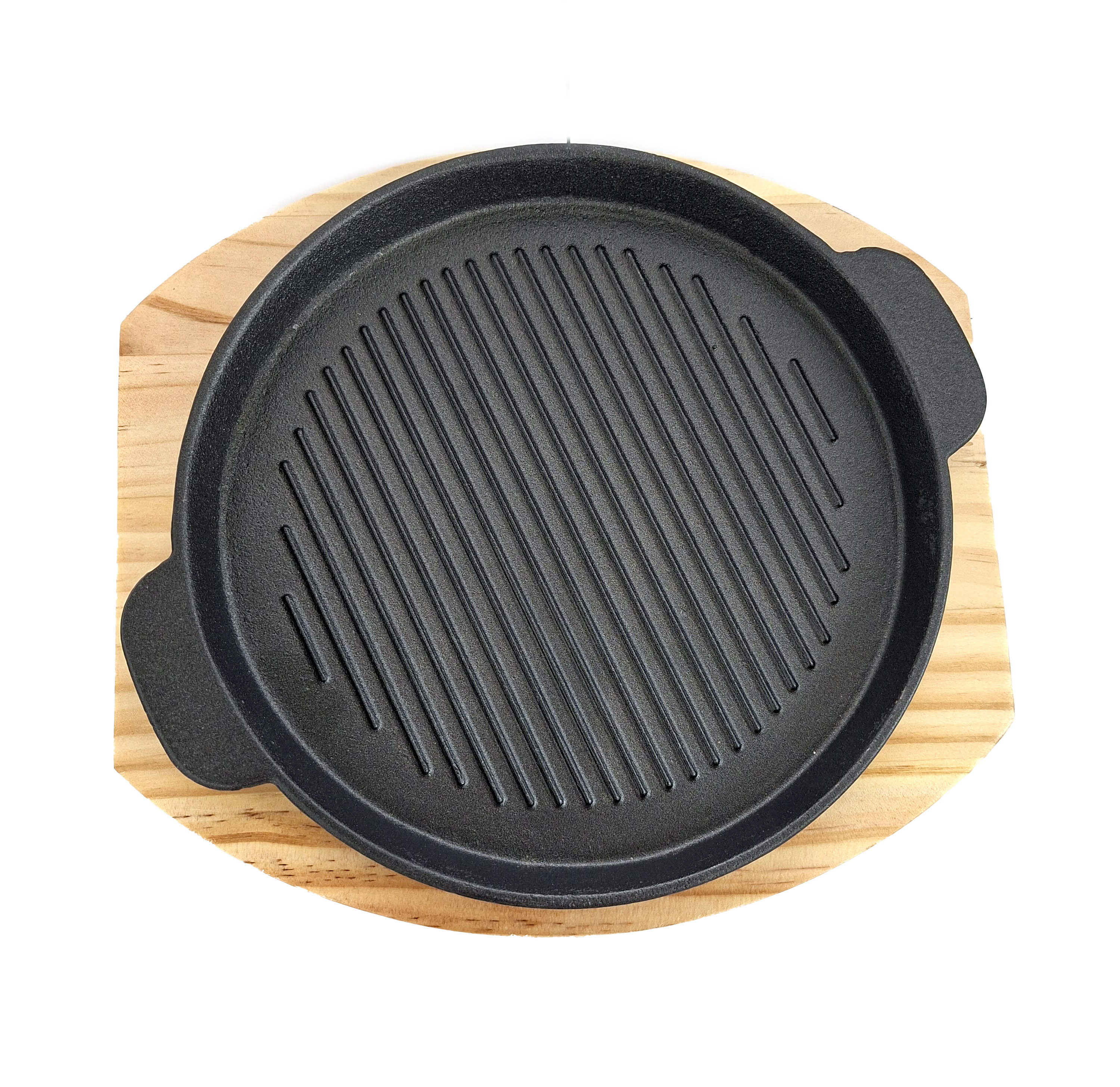 מחבת BBQ עגולה 22 ס"מ + מגש עץ