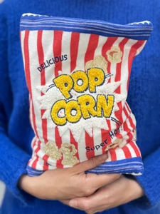 כרית חימום נעימה בצורת פופקורן – Heatable Huggable Popcorn