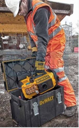 מכונת שטיפה בלחץ חשמלית 180 באר + דיזת טורבו DeWALT DXPW 002CE 2900W