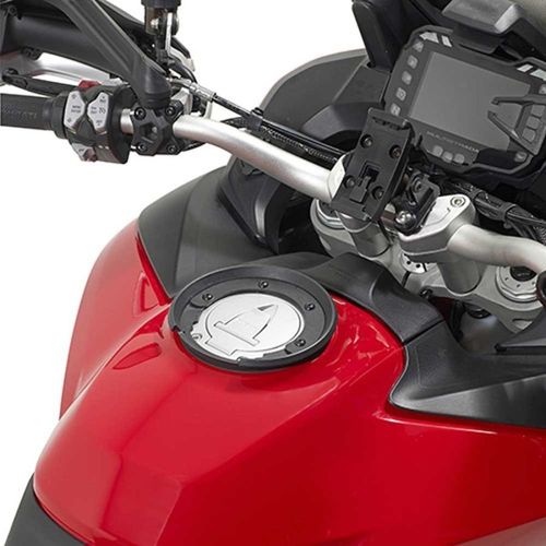 מתאם לתיק מיכל ג'י וי לדוקאטי / במוו / קטמ – GIVI EASY LOCK DUCATI / BMW / KTM