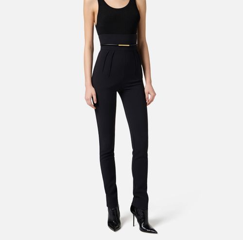 Trousers in lightweight crêpe fabric with belt