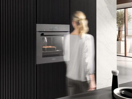 תנור בנוי פירוליטי 76 ליטר MIELE דגם: H7860 BPX BLACK