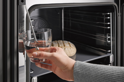 תנור בנוי פירוליטי 76 ליטר MIELE דגם: H7860 BPX BLACK