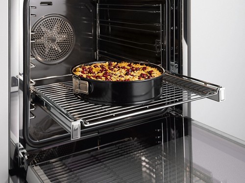 תנור בנוי פירוליטי 76 ליטר MIELE דגם: H7860 BPX BLACK