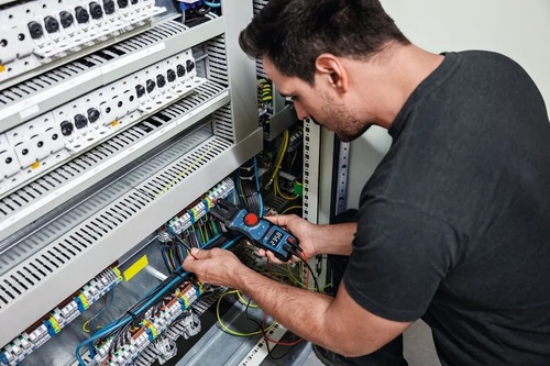 מודד זרם מזלג GFM 1000-15 Professional מבית בוש 