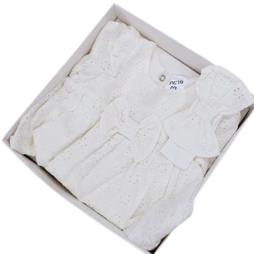 סט לבריתה: שמלת תחרה וסרט ראש תואם - מראה ניו בורן אלגנטי לצילומים