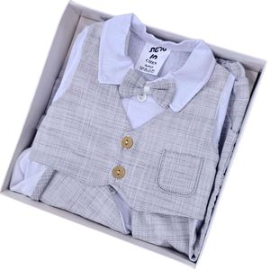 סט 5 חלקים לברית מילה: בגד גוף, מכנס, ווסט, פפיון וכובע - אפור