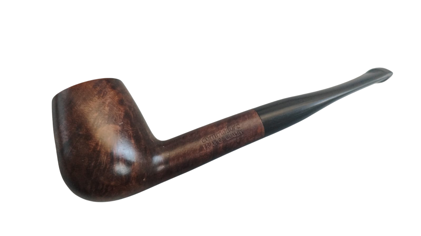 מקטרת Commodore Briar – אלגנטיות קלאסית מעץ ברייר אמיתי
