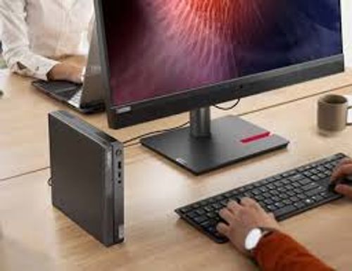 מחשב נייח Lenovo ThinkCentre neo 50q Gen5 7-240H 32G 1TB Dos