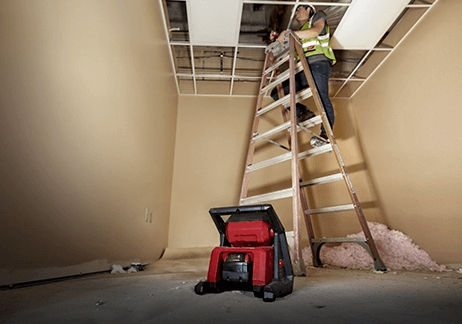 פנס 4000 לומינס 18V מילווקי Milwaukee 2366-20 / M18-HOAL REDLITHIUM-ION – גוף בלבד 