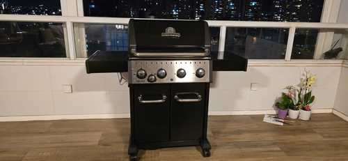גריל גז קראון Broil King CROWN 440 +כירת צד מדפים מתקפלים