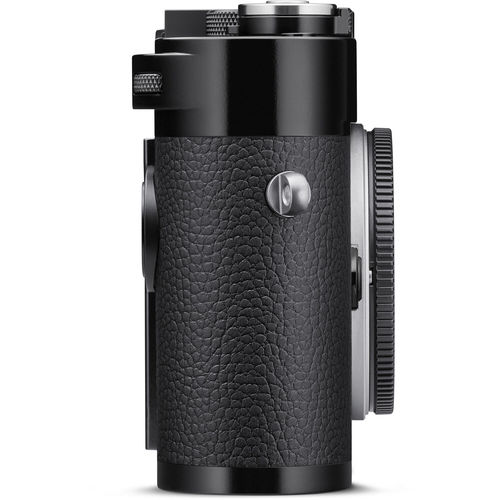 מצלמה Leica M11 Rangefinder (Glossy Black)