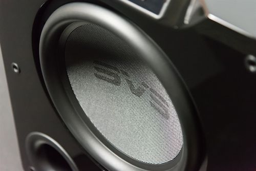 SVS PB4000 - Black Gloss (יחידה מטרייד במצב חדש)