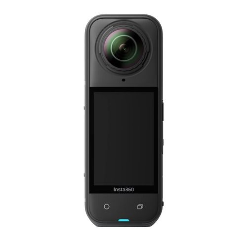 מצלמת אקסטרים Insta360 X5