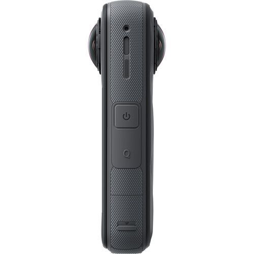 מצלמת אקסטרים Insta360 X5