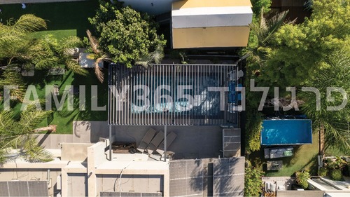 תכירו את פרגולת PERGULAND FAMILY 365 - פרגולה לרגעי משפחה מאושרים כל עונות השנה ( פרגולה חשמלית , פרגולה נאספת , פרגולה נפתחת )