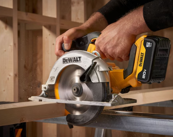 מסור עגול נטען 20V (גוף בלבד) DEWALT 6.5 אינצ'