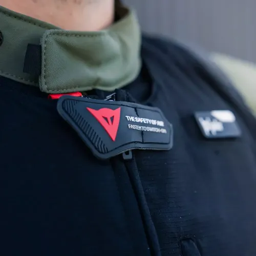 מיגון ווסט מתנפח לאופנוע SMART AIR מבית DAINESE