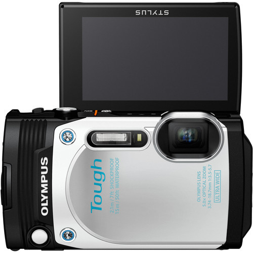 מצלמה קומפקטית עמידה Olympus Stylus Tough TG-870 