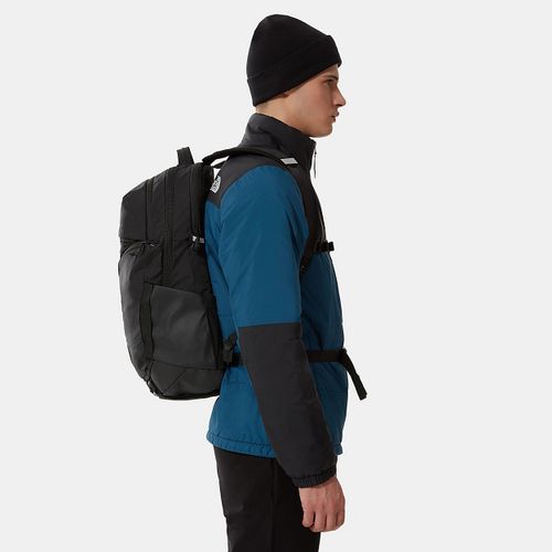 תיק גב 31 ליטר SURGE מבית the north face