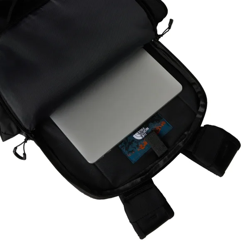 תיק גב 28 ליטר BOREALIS מבית THE NORTH FACE