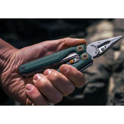 אולר פלייר לדרמן 16 כלים WAVE ALPHA מבית Leatherman