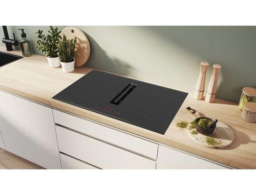 כיריים אינדוקציה BOSCH PVQ795H26E עם קולט אדים מובנה 