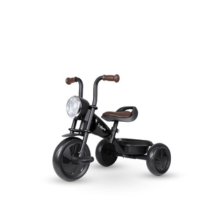 תלת אופן דגם Triduro עם אורות וקולות Qplay