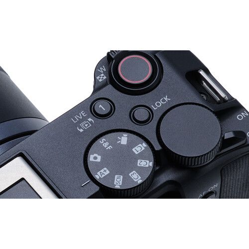 קיט מצלמה ועדשה עם אביזרים Canon EOS R50 V + 14-30mm Creator Kit