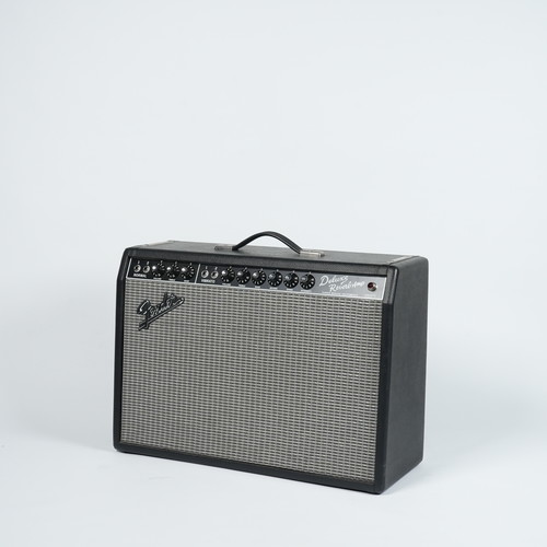 מגבר גיטרה Fender Deluxe Reverb 65