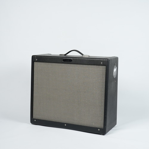 מגבר גיטרה  Fender Hot Rod DeVille 212 III