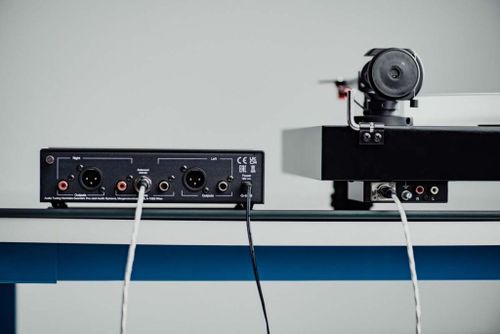 פטיפון ידני Pro-Ject X2 B
