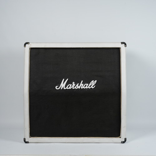 קבינה לגיטרה  Marshall 1960A
