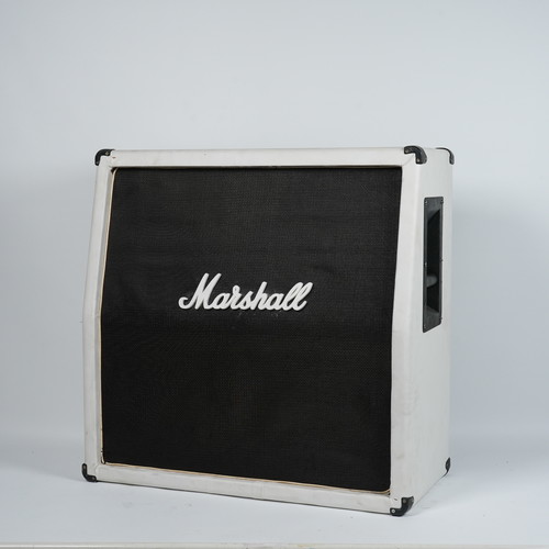 קבינה לגיטרה  Marshall 1960A