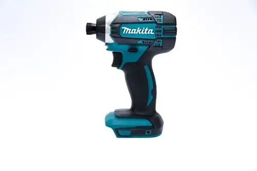 מברגת אימפקט מקיטה DTD153 18V בראשלס + שתי סוללות 5.0AH + מטען + מזוודה יבואן רשמי