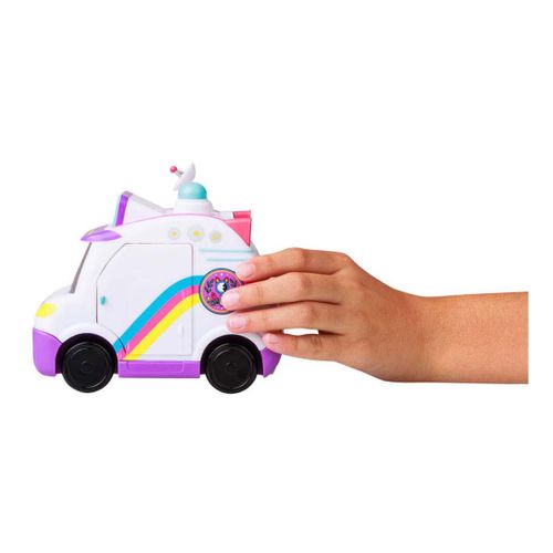 ואן יחידת העכברים עם דמויות ביל וג'יל מהסדרה חקירות חייתיות