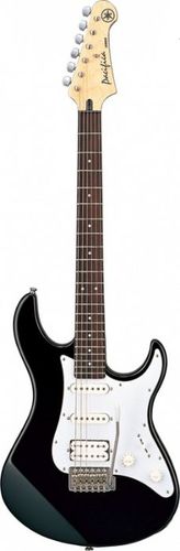 גיטרה חשמלית YAMAHA Pacifica 012 BL